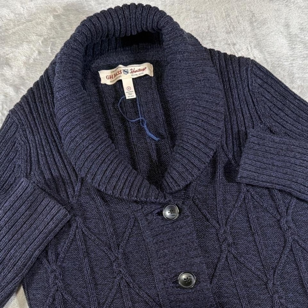 GH Bass & Co Heritage Old Money Shawl Collar Cardigan | Navy | Small